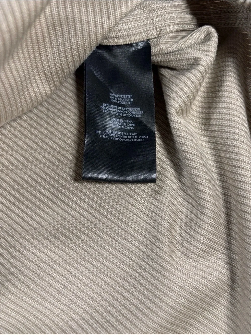 Eddie Bauer Men’s Large Ribbed/Corduroy  Long Sleeve Button Up Shacket